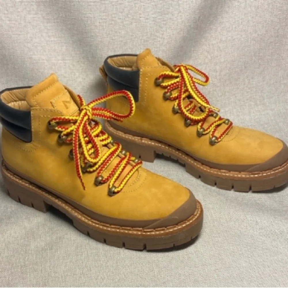 Marc Fisher LTD Cairy Hiking Boot Women's Size 7